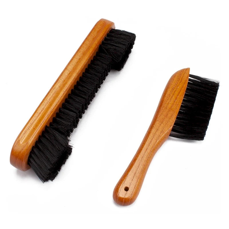 Ensemble de 2 brosses en bois massif pour table de billard GSE (brosse et brosse pour bandes). Accessoires pour table de billard.