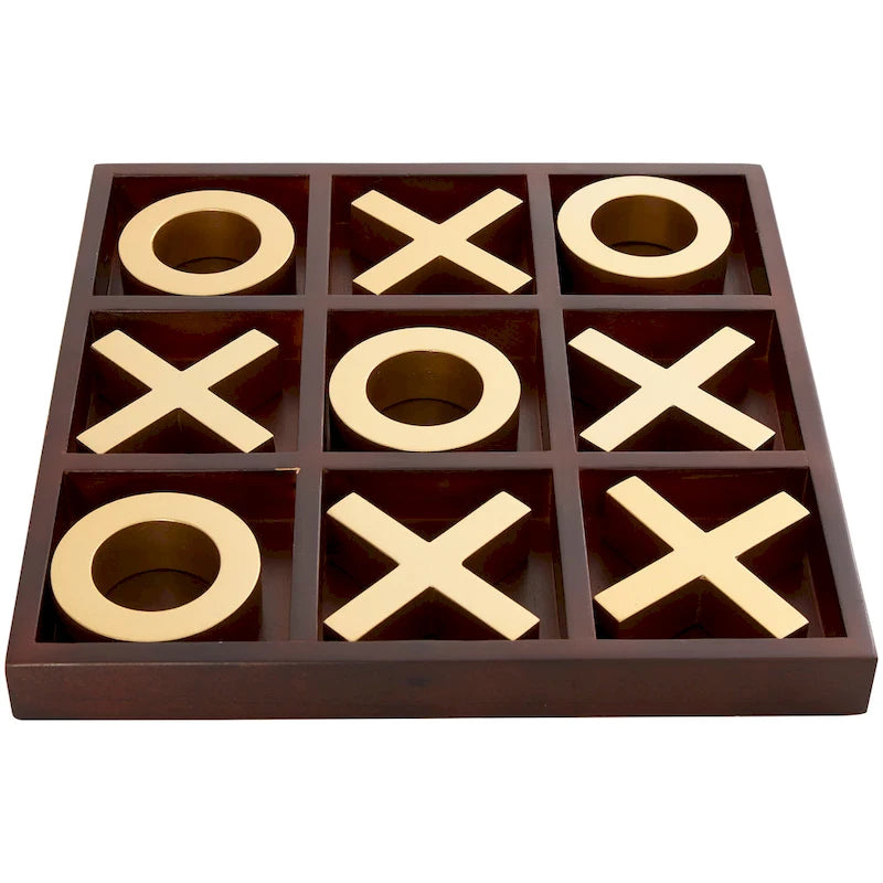 Jeu de morpion en bois marron avec pions X et O dorés