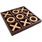 Jeu de morpion en bois marron avec pions X et O dorés