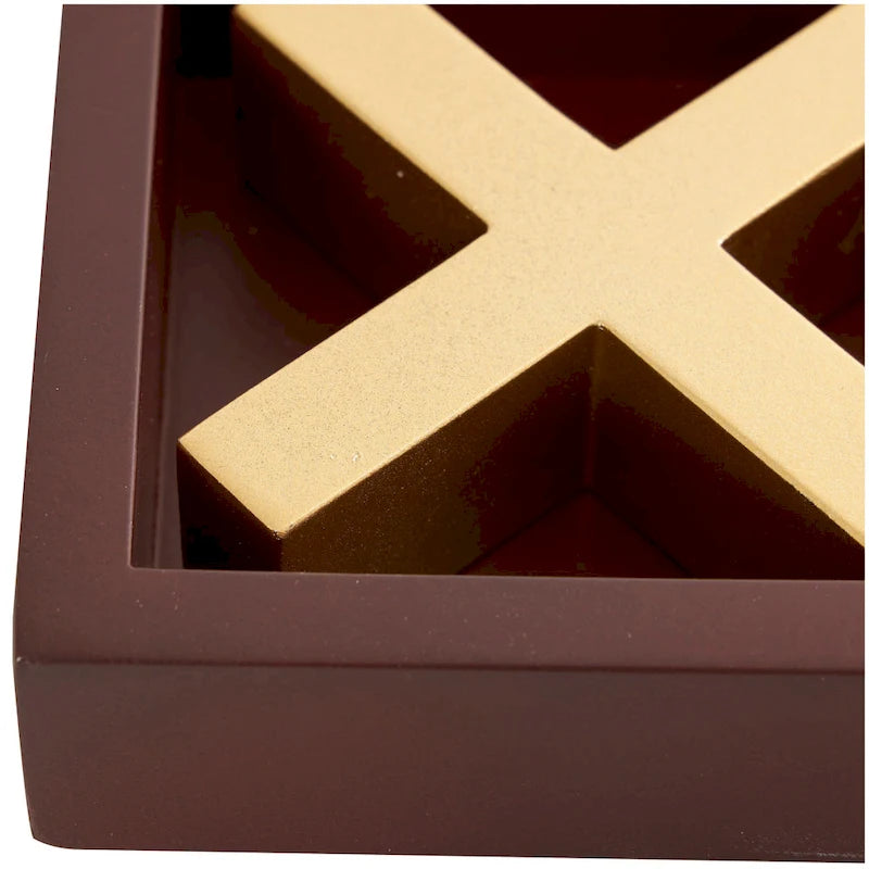 Jeu de morpion en bois marron avec pions X et O dorés