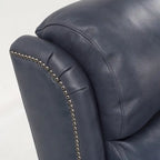 Fauteuil inclinable électrique double avec garniture cloutée en cuir véritable et port USB, idéal pour le home cinéma.